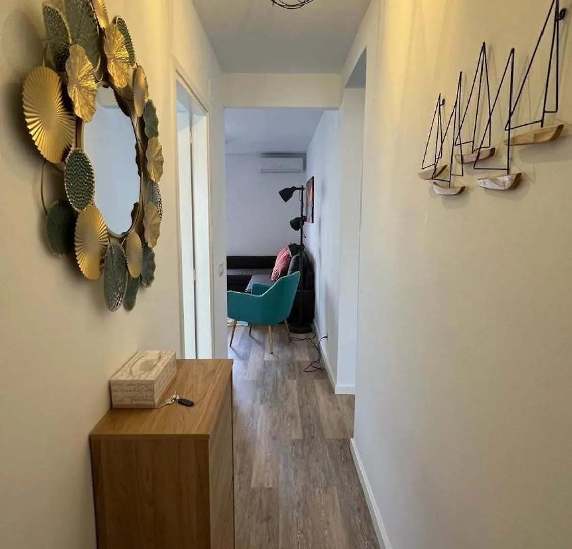 Precioso Apartamento En Roses Con Parking Cerca De Playa 0*,