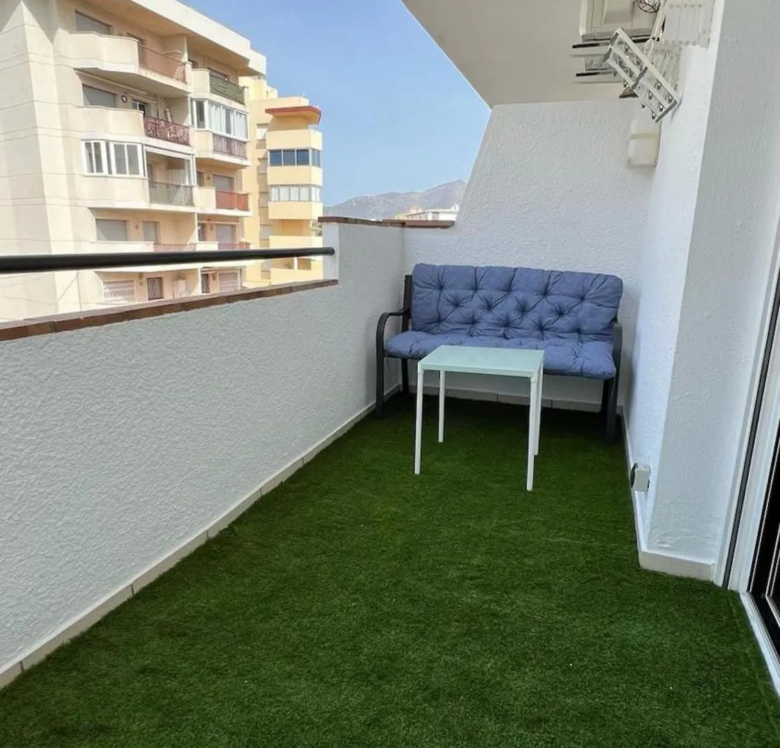 Precioso Apartamento En Roses Con Parking Cerca De Playa